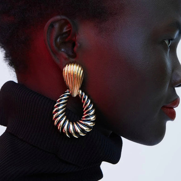 Black Bronze Statement