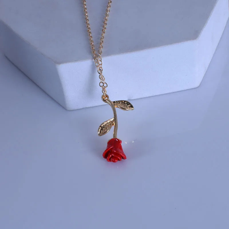 Dainty Rose Necklace