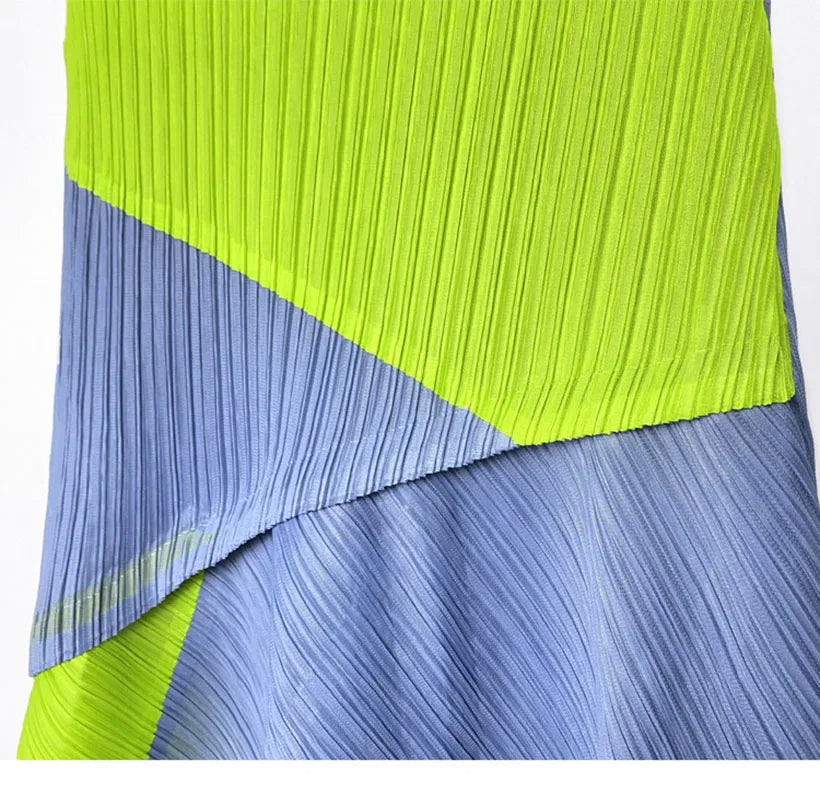 Colorblock Pleated Plisse