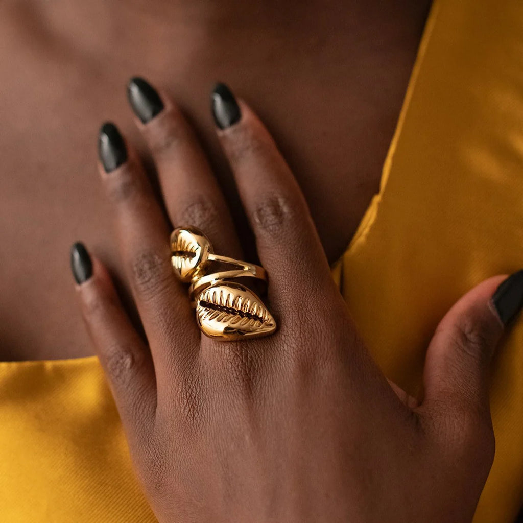 Simone Double Cowrie Ring