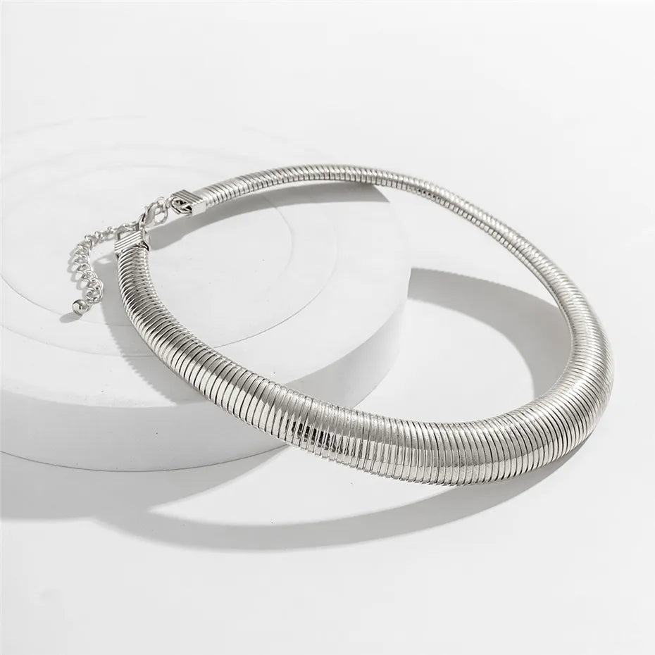 Myvana Ribbed Choker