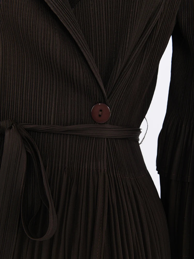 Brown Notched Plisse