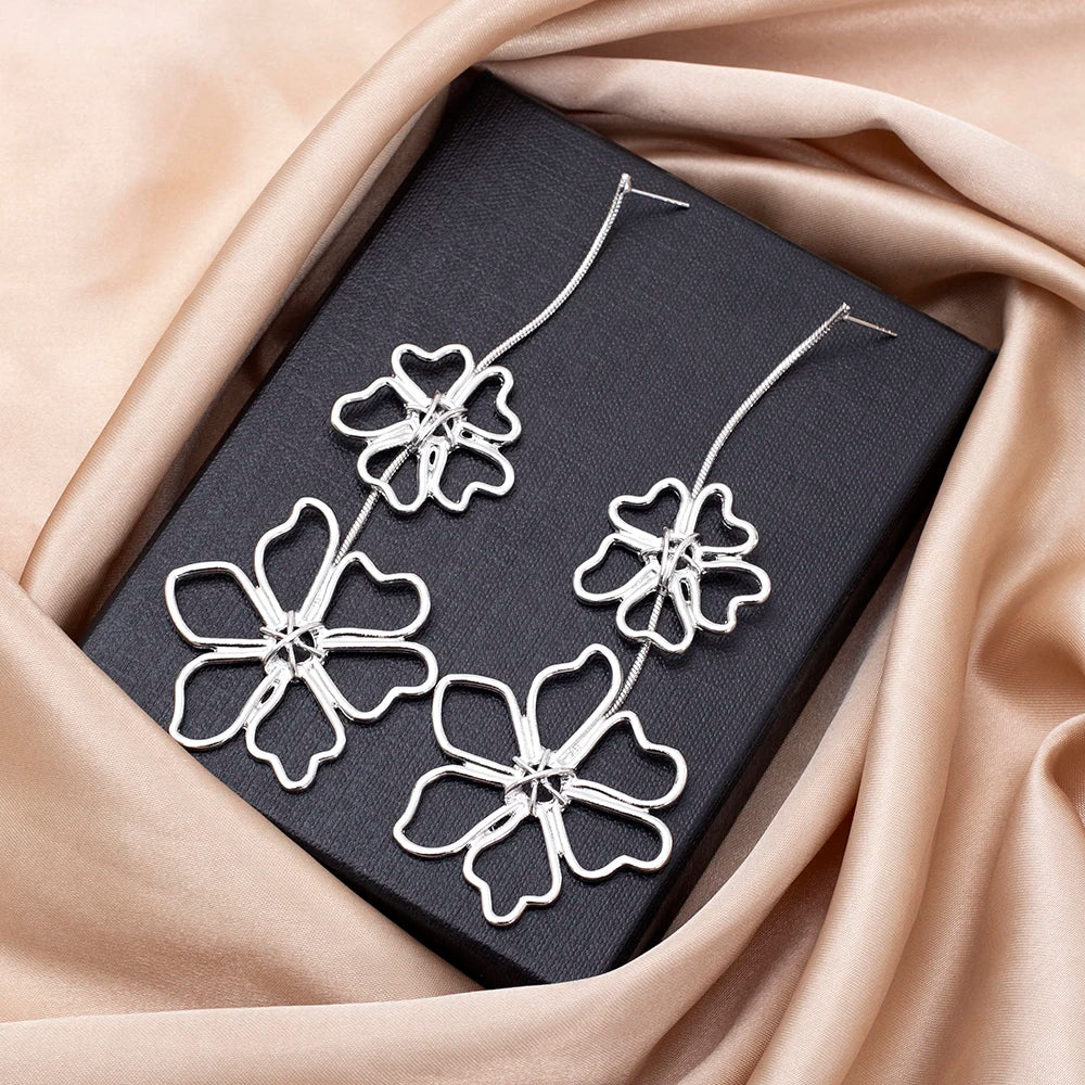 Daisy Drop Earrings