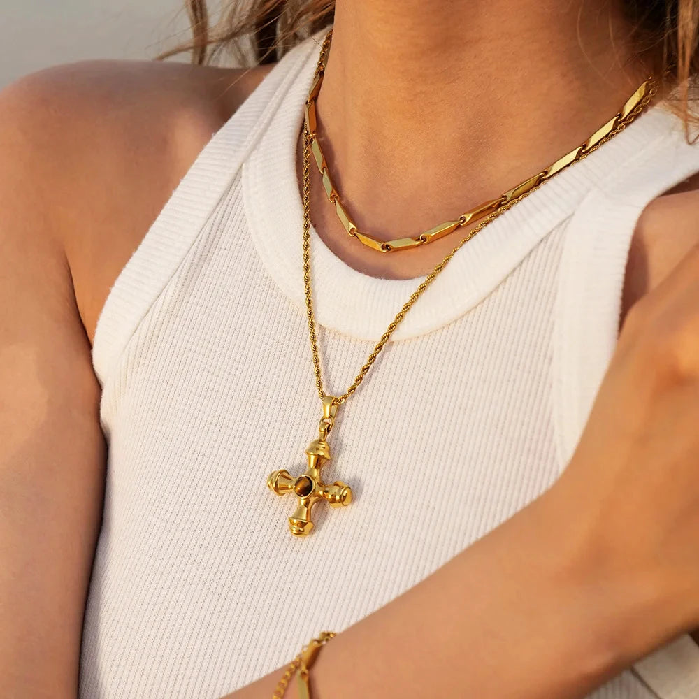 Sade Cross