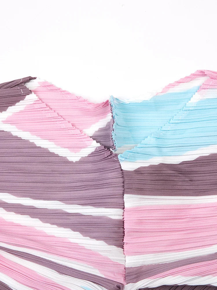 Swirl Line Plisse