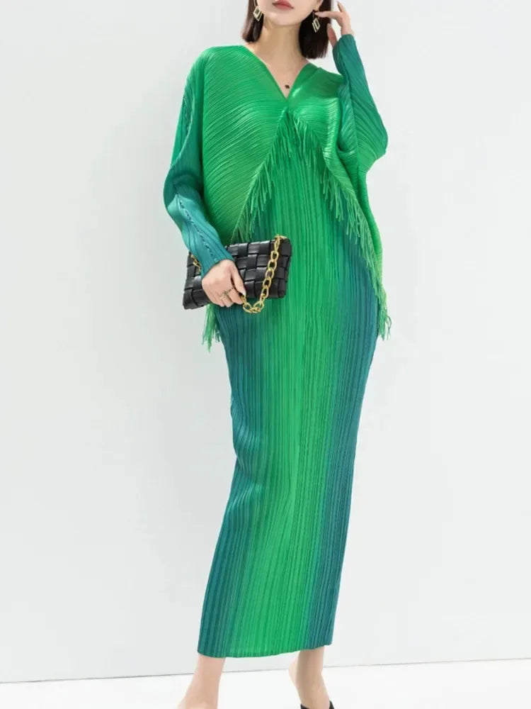 Gradient Fringe Plisse