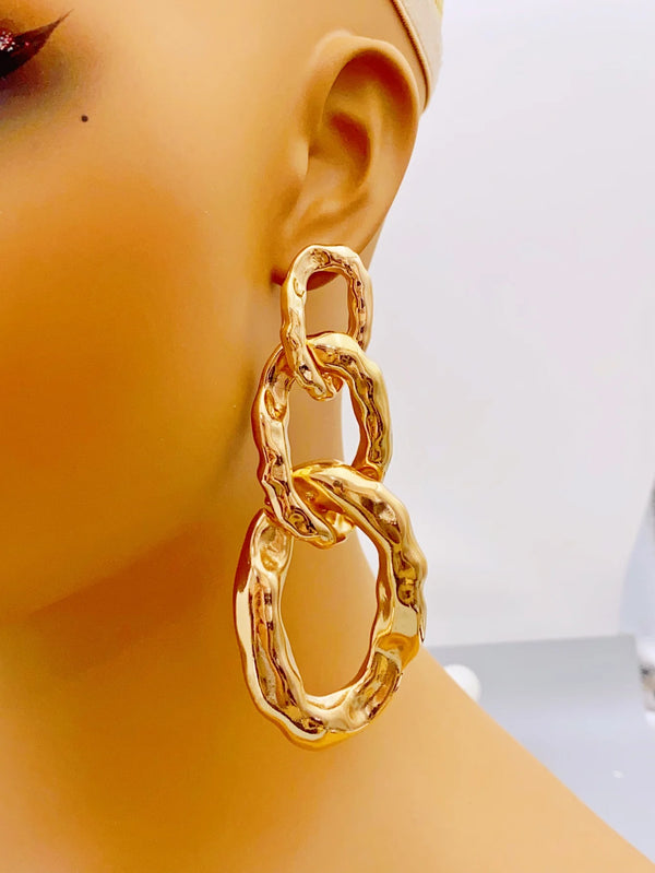 Loop Link Earrings