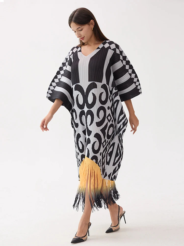 Pleated Vintage Tassel Dress