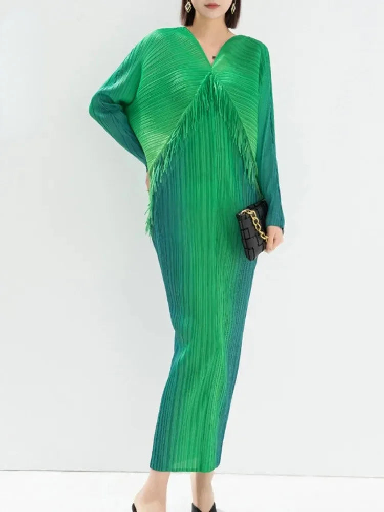 Gradient Fringe Plisse