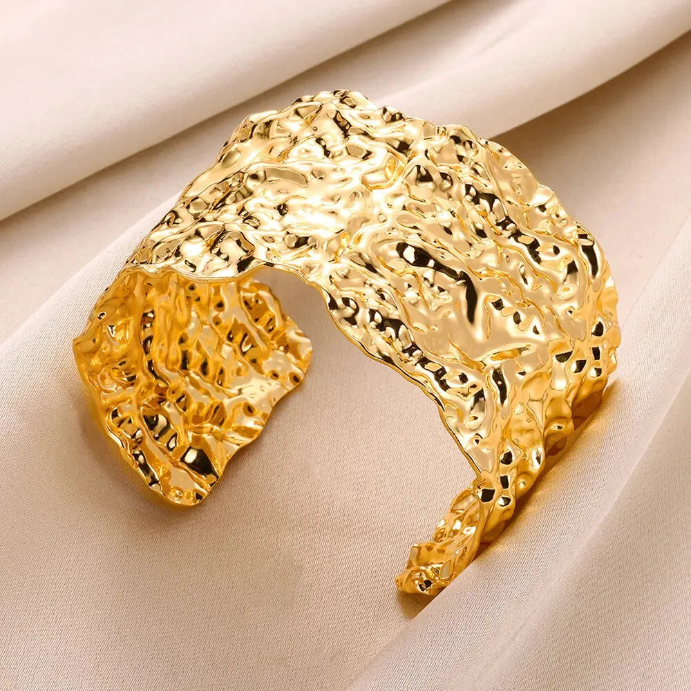 Dialo Cuff Bangle