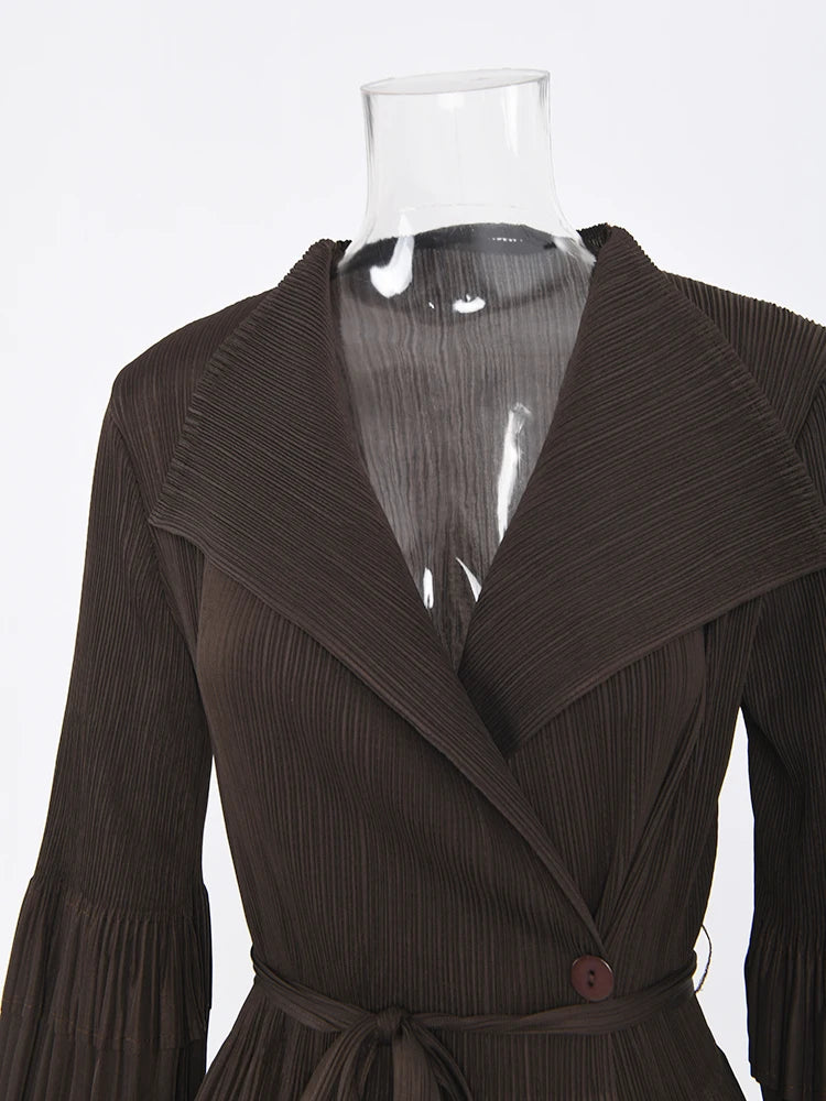 Brown Notched Plisse