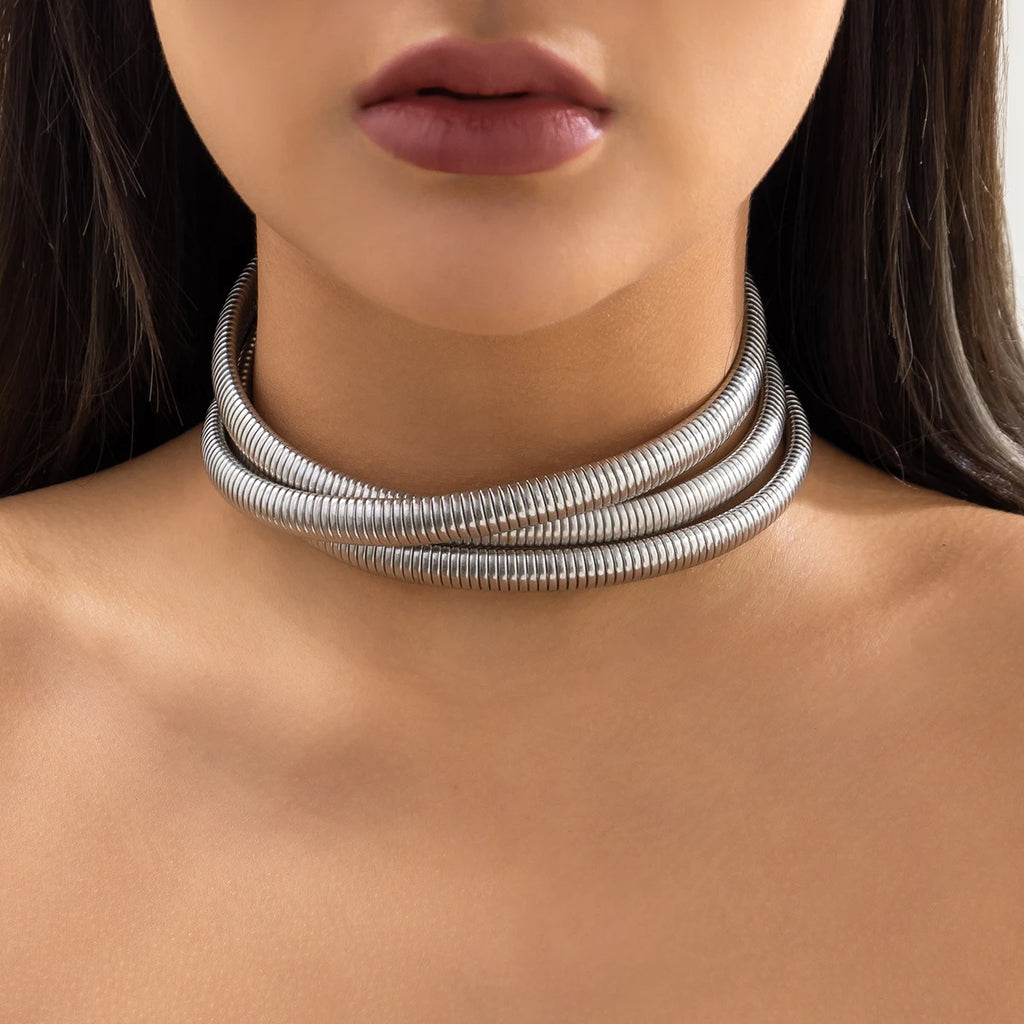 Nancy Twisted Choker