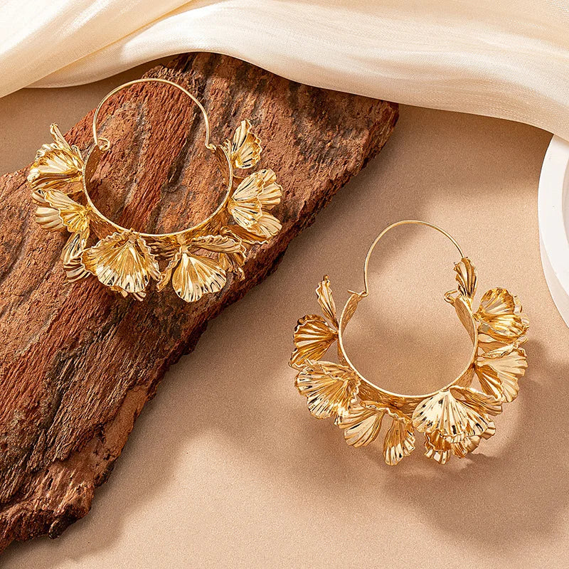 Clover Statement Hoops