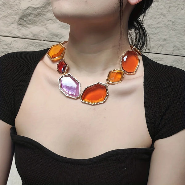 Vesi Statement Necklace