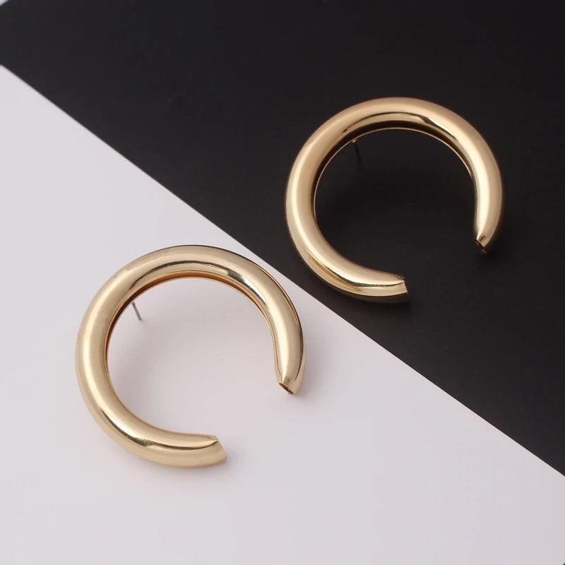 Horseshoe Mini Studs