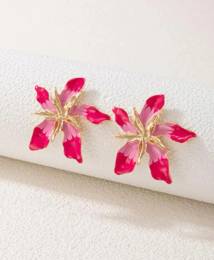 Iris Statement Stud